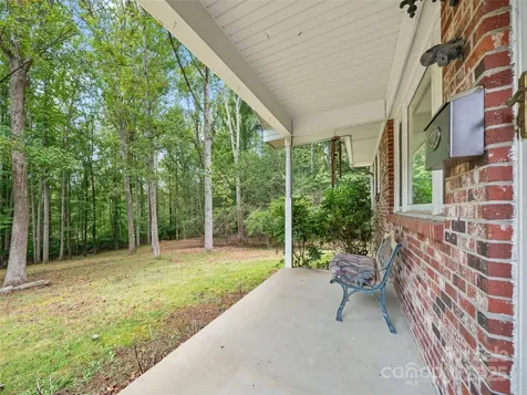 631 Macedonia Road Asheville NC 28804