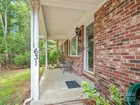 631 Macedonia Road Asheville NC 28804