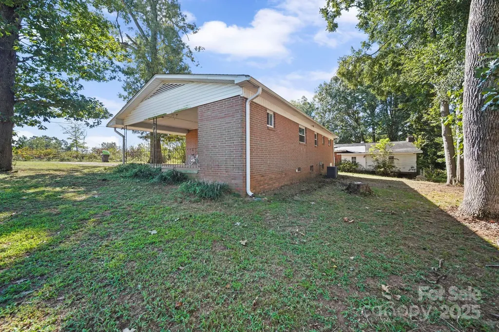 2189 Mary Street China Grove NC 28023