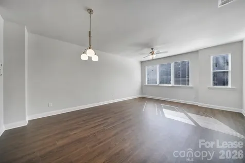 2432 Arty Avenue Charlotte NC 28208