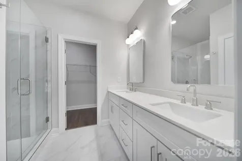 2432 Arty Avenue Charlotte NC 28208