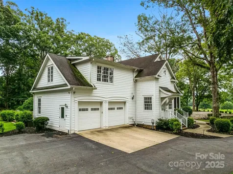 26 Cook Lane Mills River NC 28759