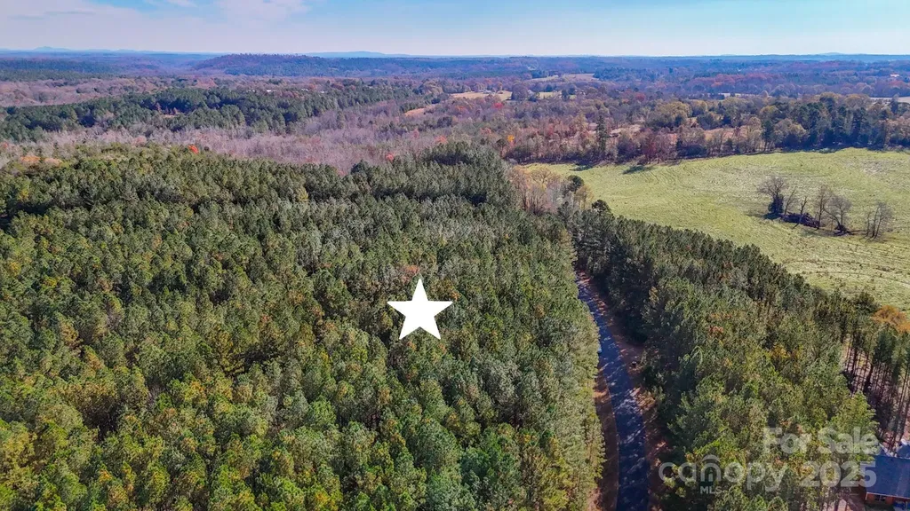 138 Whispering Pines Lane Mooresboro NC 28114