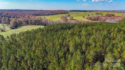 138 Whispering Pines Lane Mooresboro NC 28114
