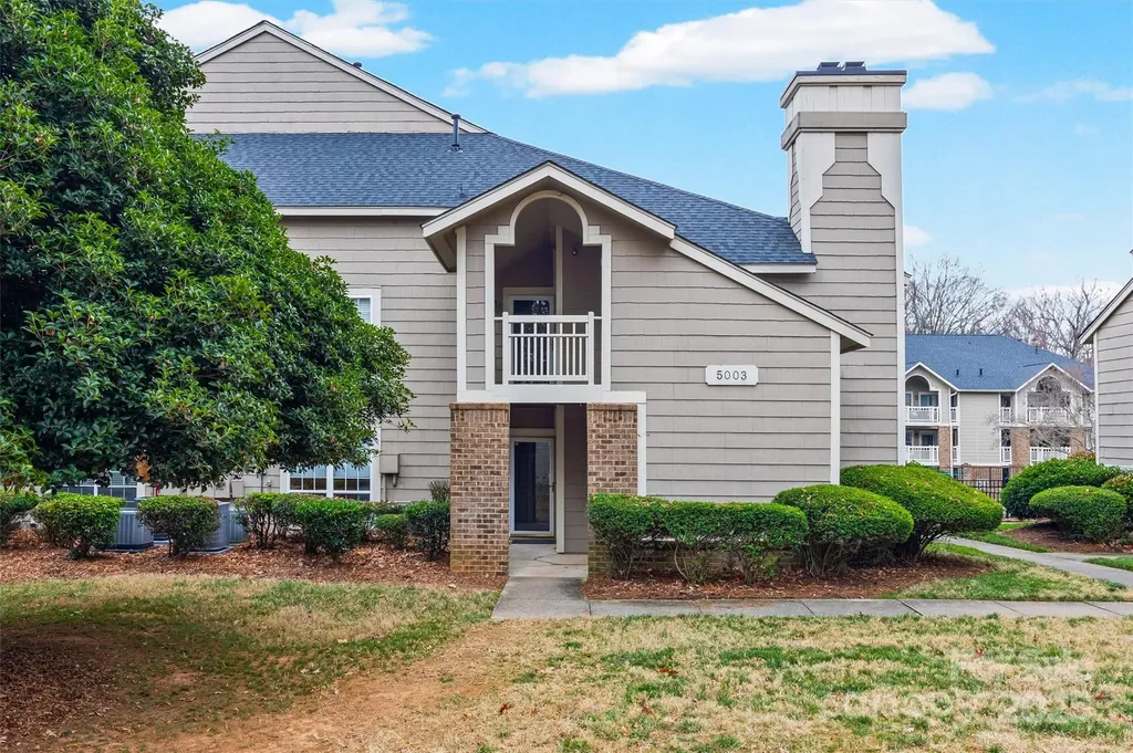 5003 Sharon Road Charlotte NC 28210
