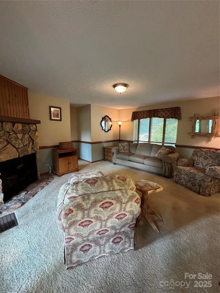 175 Ridgeview Road Sugar Mountain NC 28604
