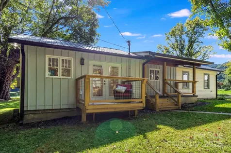 1808 Allens Creek Road Waynesville NC 28786