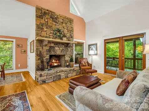 142 Winterview Trail Hendersonville NC 28739