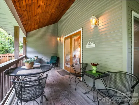 142 Winterview Trail Hendersonville NC 28739