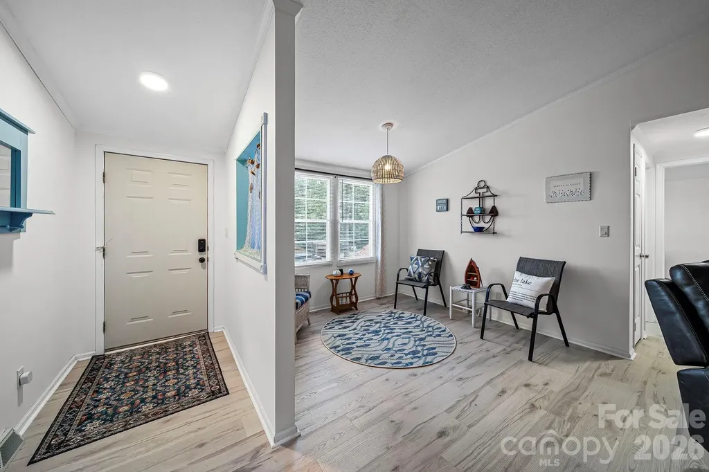 1135 Pinehaven Drive New London NC 28127
