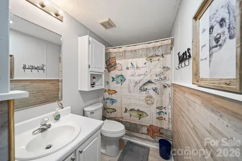 1135 Pinehaven Drive New London NC 28127