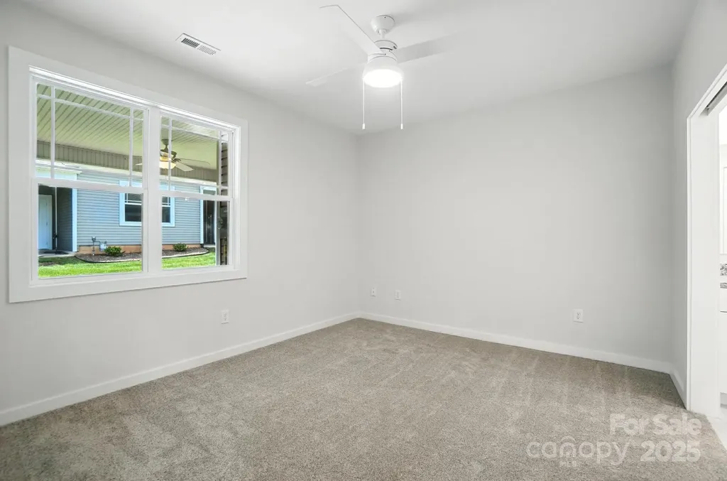 1530 29th Street SE Hickory NC 28602