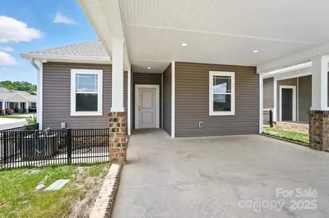 1530 29th Street SE Hickory NC 28602