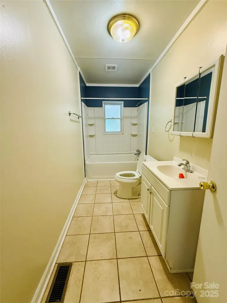 126 Penguin Lane Statesville NC 28625
