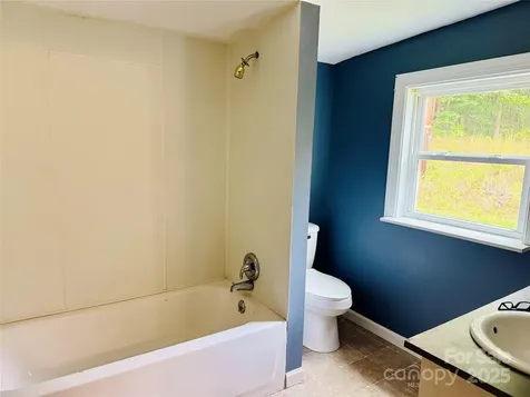 126 Penguin Lane Statesville NC 28625