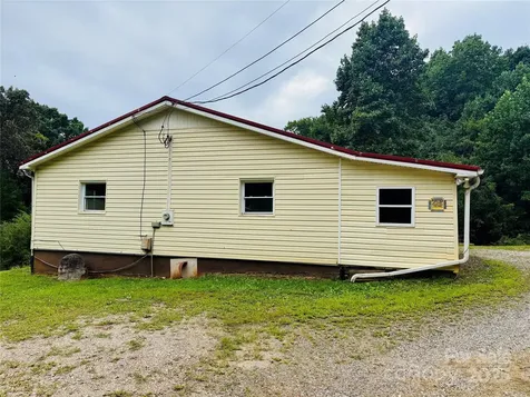126 Penguin Lane Statesville NC 28625