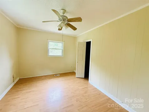 126 Penguin Lane Statesville NC 28625
