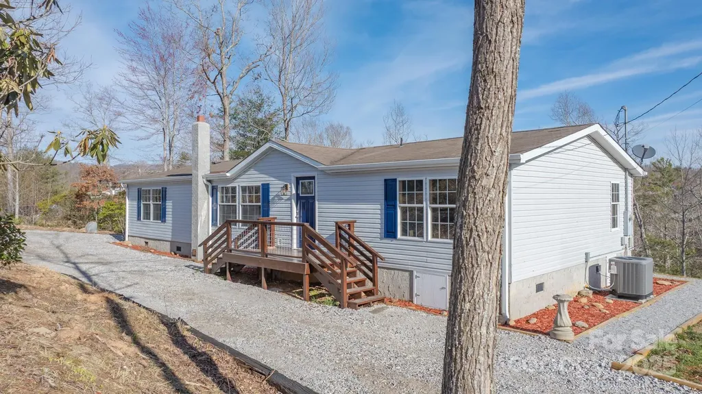 459 Vaughan Road Spruce Pine NC 28777