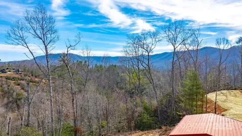 459 Vaughan Road Spruce Pine NC 28777