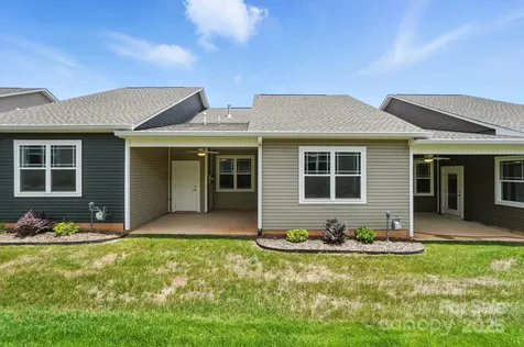 1524 29th Street SE Hickory NC 28602