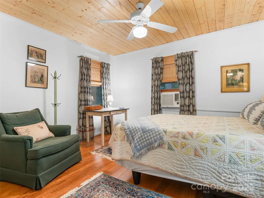 210 Ballard Road Brevard NC 28712