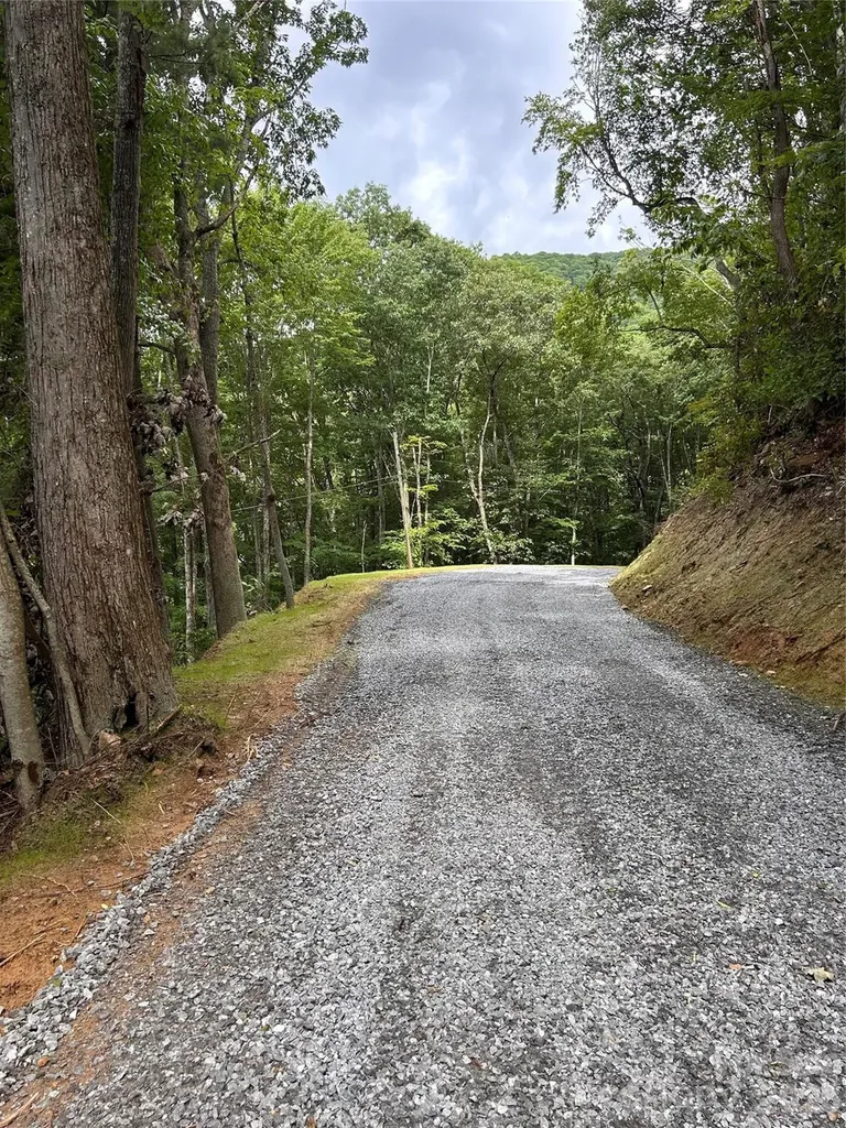 38 Imperial Court Waynesville NC 28785