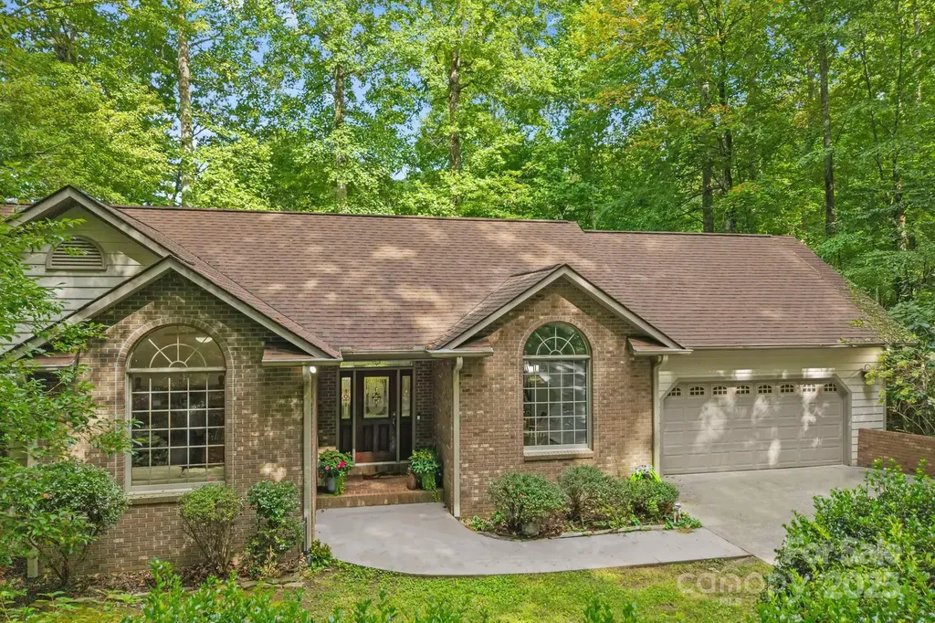 458 Blue Mist Way Arden NC 28704