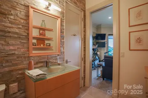 15 Water View Court Travelers Rest SC 29690