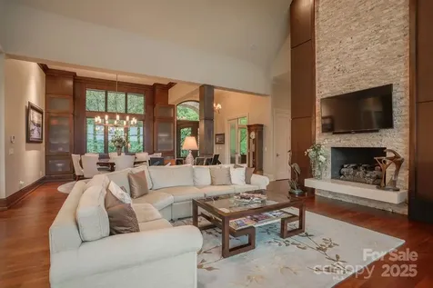 15 Water View Court Travelers Rest SC 29690