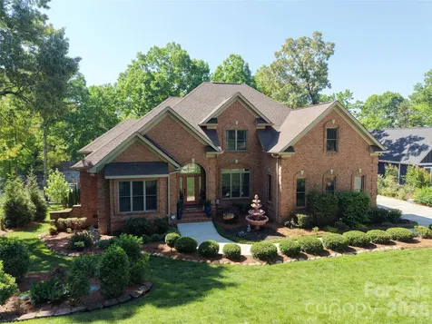 107 Nautilus Court Troutman NC 28166