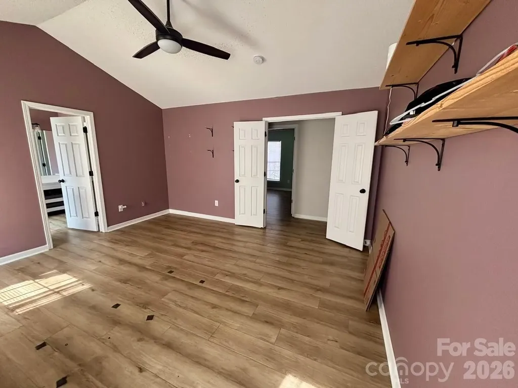 2018 Southwind Drive Charlotte NC 28216