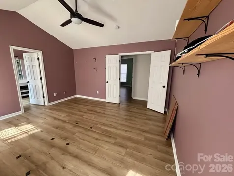 2018 Southwind Drive Charlotte NC 28216