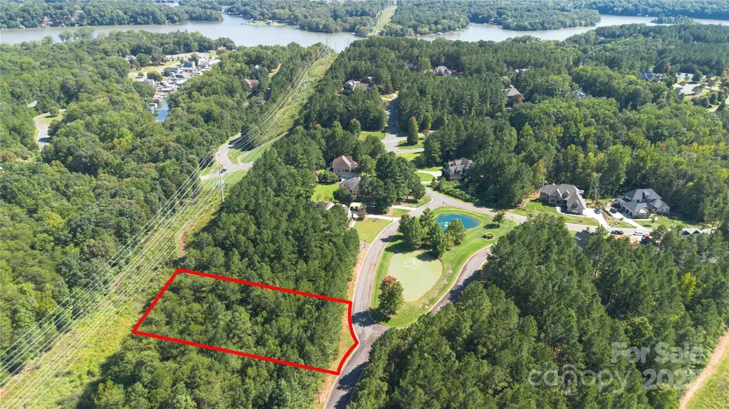 2112 Wood Clough Court Belmont NC 28012
