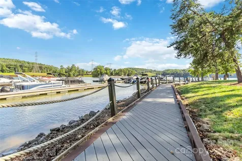 2112 Wood Clough Court Belmont NC 28012