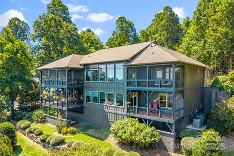 159 Alta Circle Hendersonville NC 28739