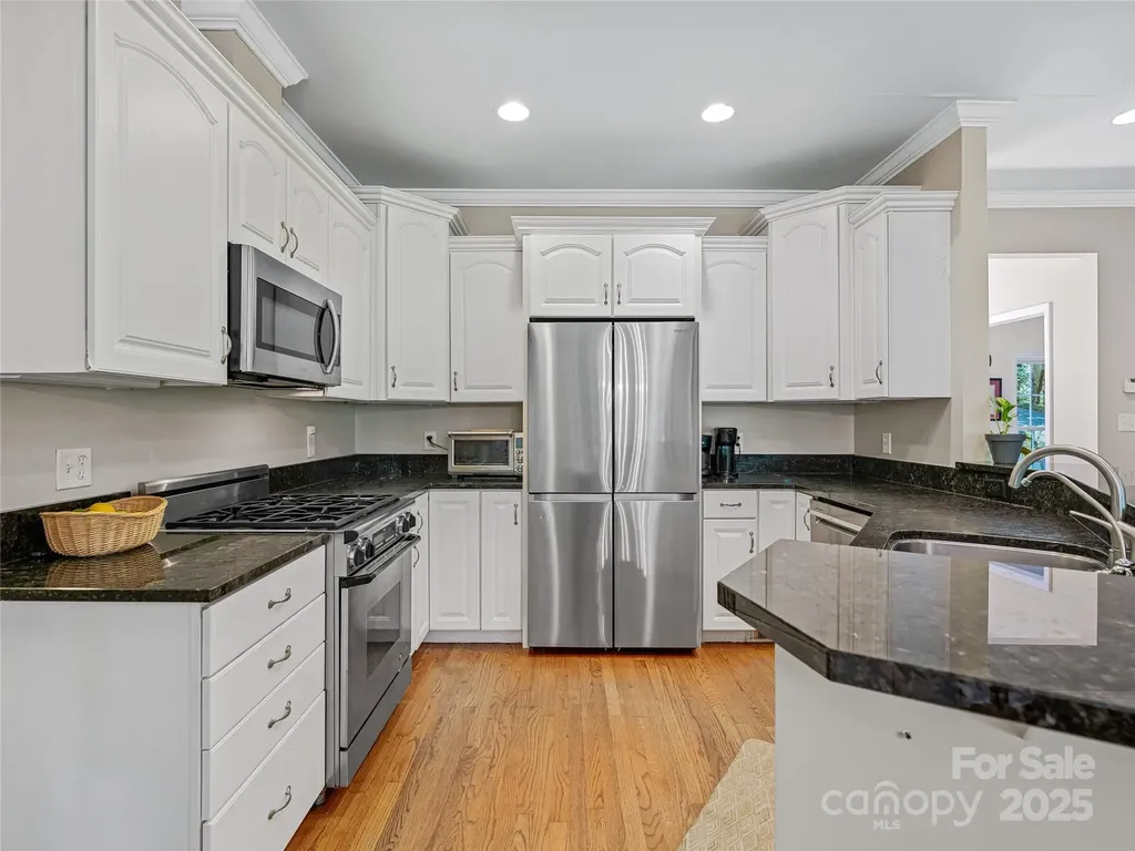 113 Ballantree Drive Asheville NC 28803