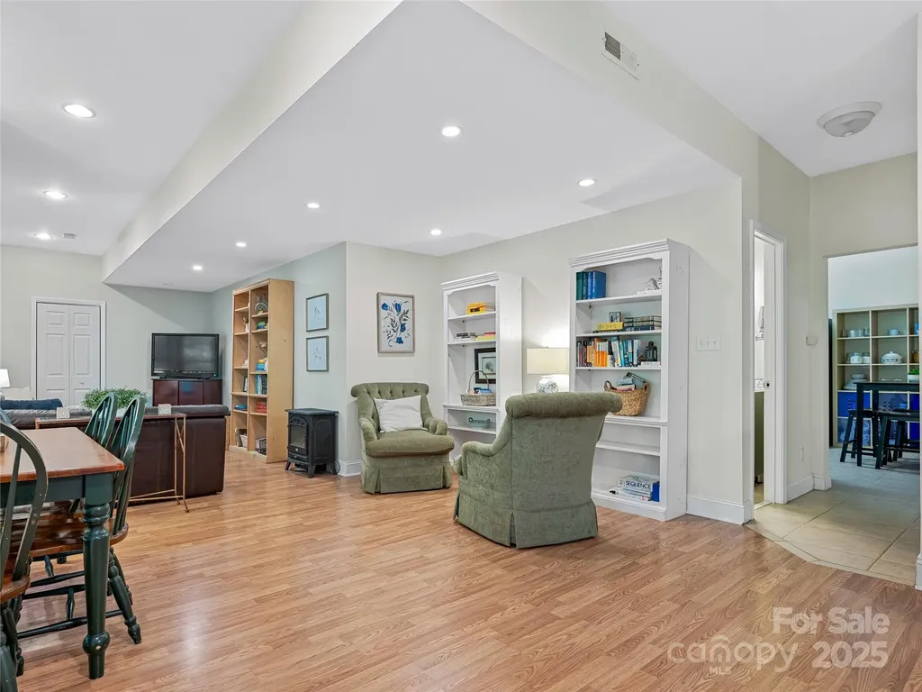 113 Ballantree Drive Asheville NC 28803