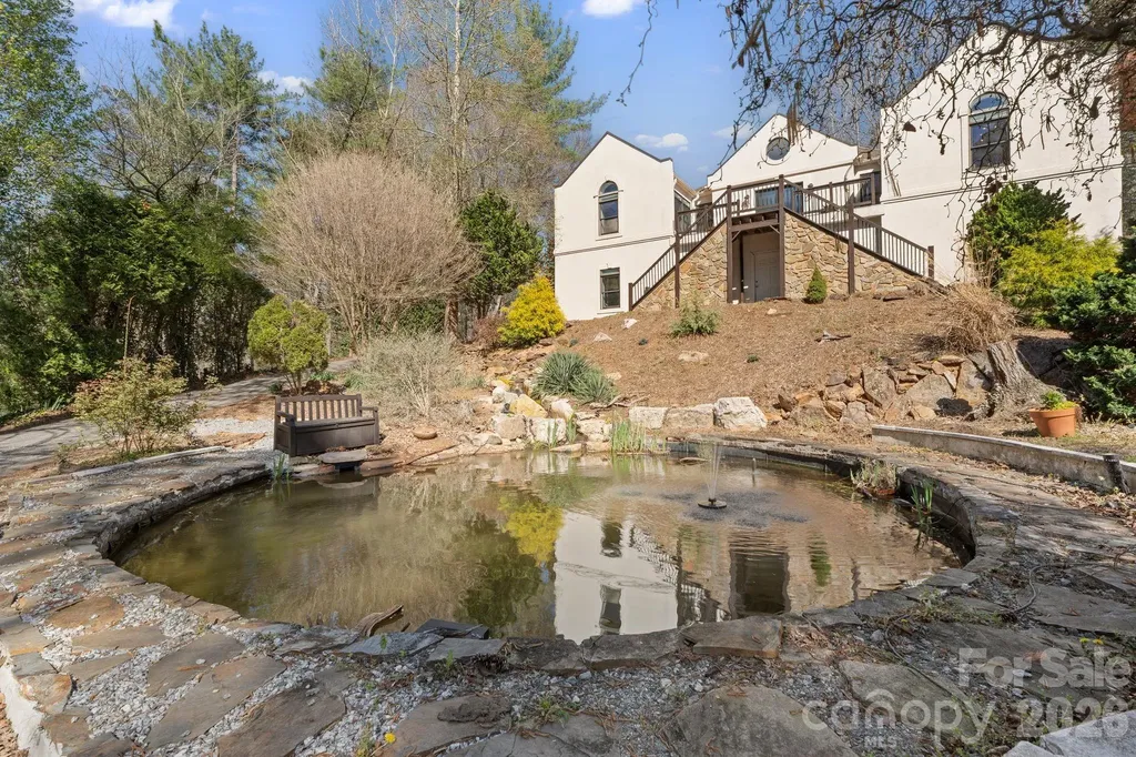 214 Ridgeway Drive Taylorsville NC 28681