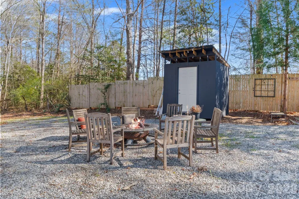 214 Ridgeway Drive Taylorsville NC 28681