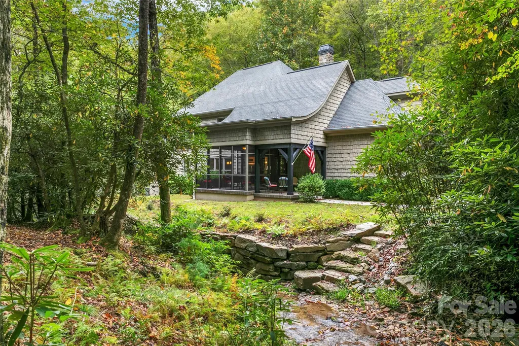 923 Ugugu Drive Brevard NC 28712
