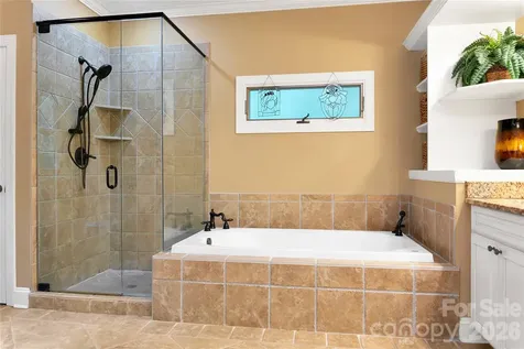 923 Ugugu Drive Brevard NC 28712