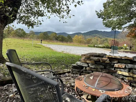 1007 Dula Road Spruce Pine NC 28777