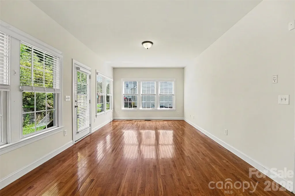 2055 Solway Lane Charlotte NC 28269