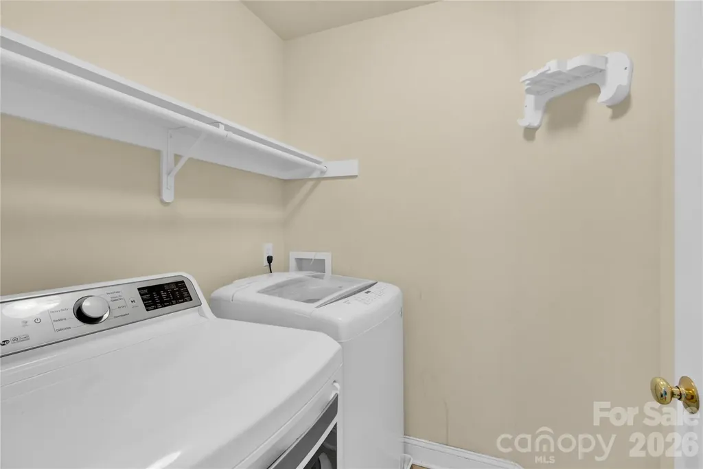 2055 Solway Lane Charlotte NC 28269
