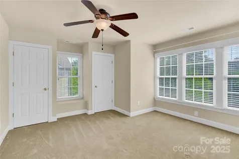 2055 Solway Lane Charlotte NC 28269