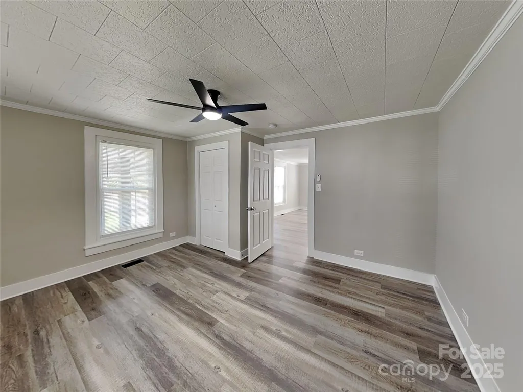313 Bruce Avenue Mooresville NC 28115