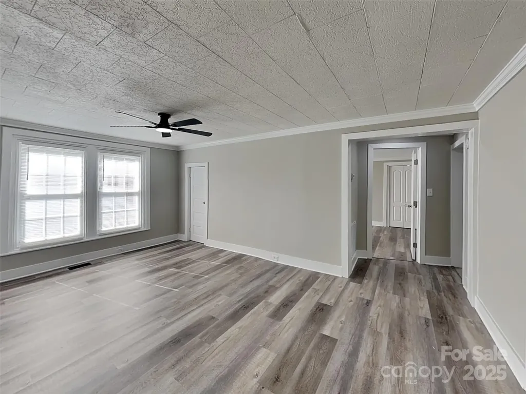 313 Bruce Avenue Mooresville NC 28115