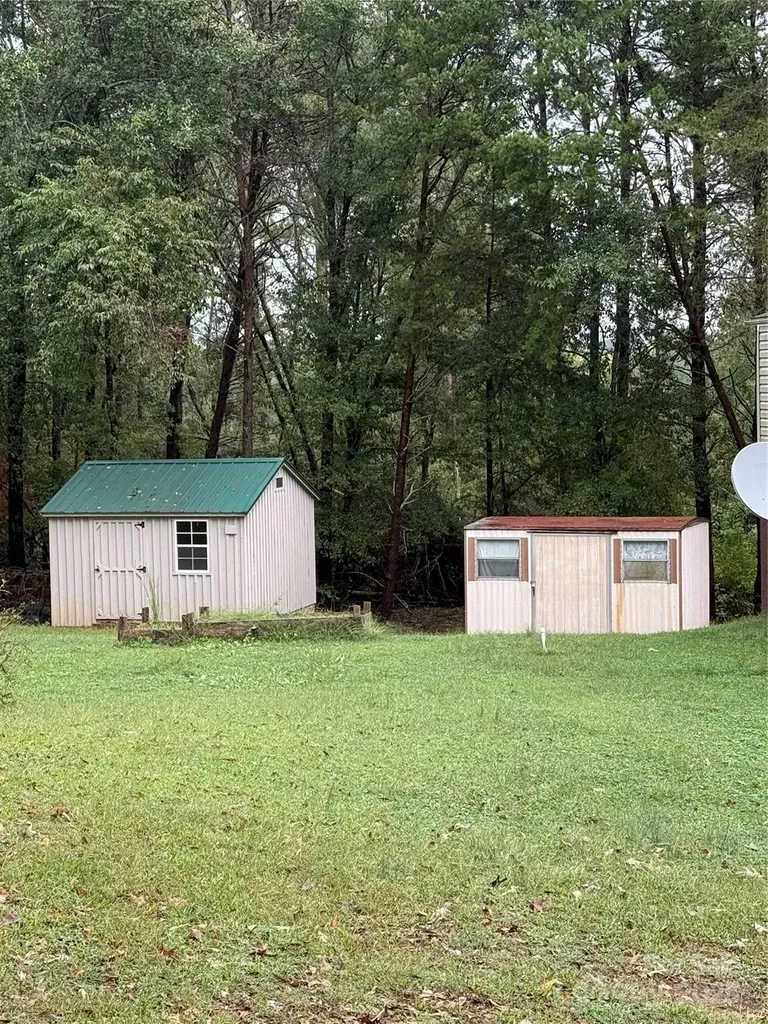 223 Green Acres Road Mooresboro NC 28114