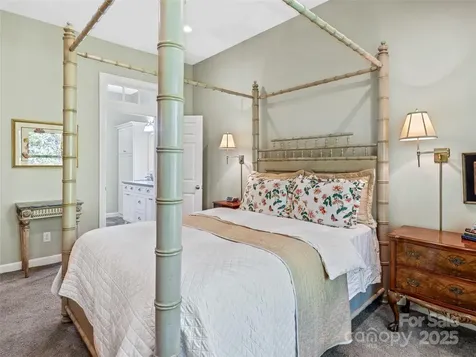 73 Ridgetop Circle Brevard NC 28712