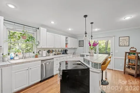 16003 Molokai Drive Tega Cay SC 29708